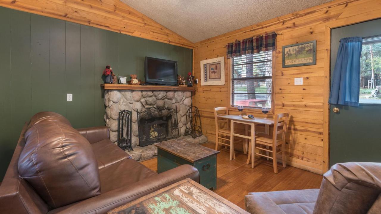 Whispering Pine Cabins Руідозо Екстер'єр фото