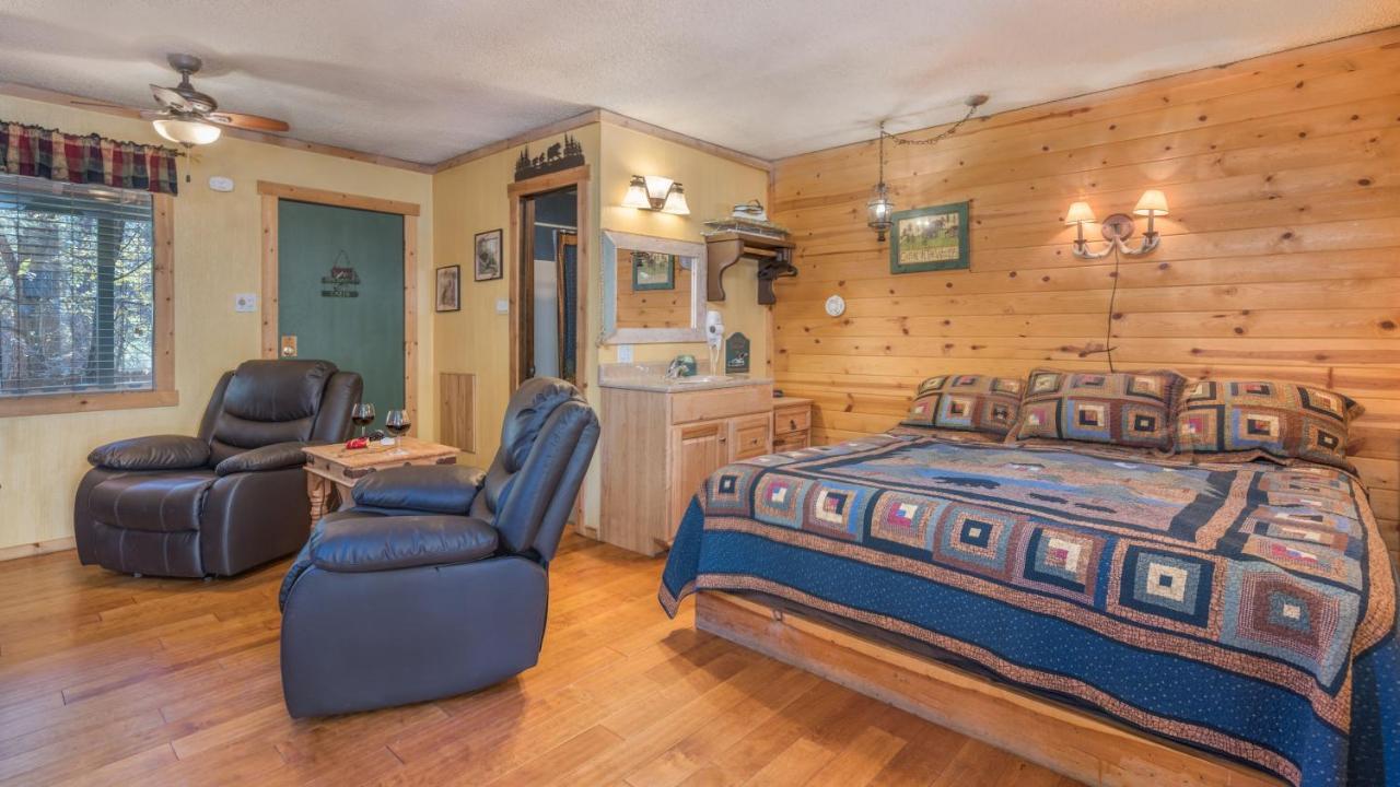 Whispering Pine Cabins Руідозо Екстер'єр фото